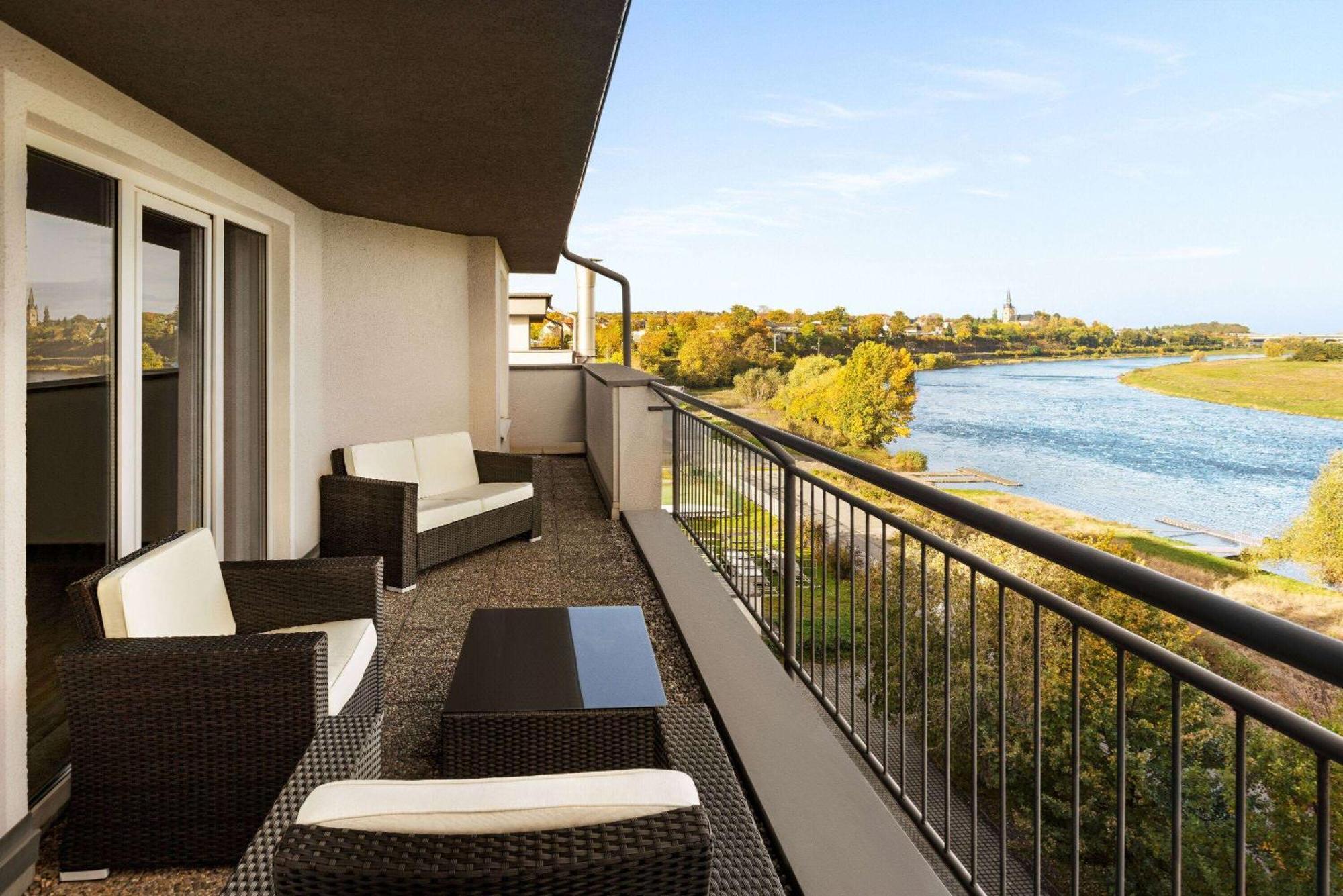 Amedia Dresden Elbpromenade, Trademark Collection By Wyndham Bagian luar foto