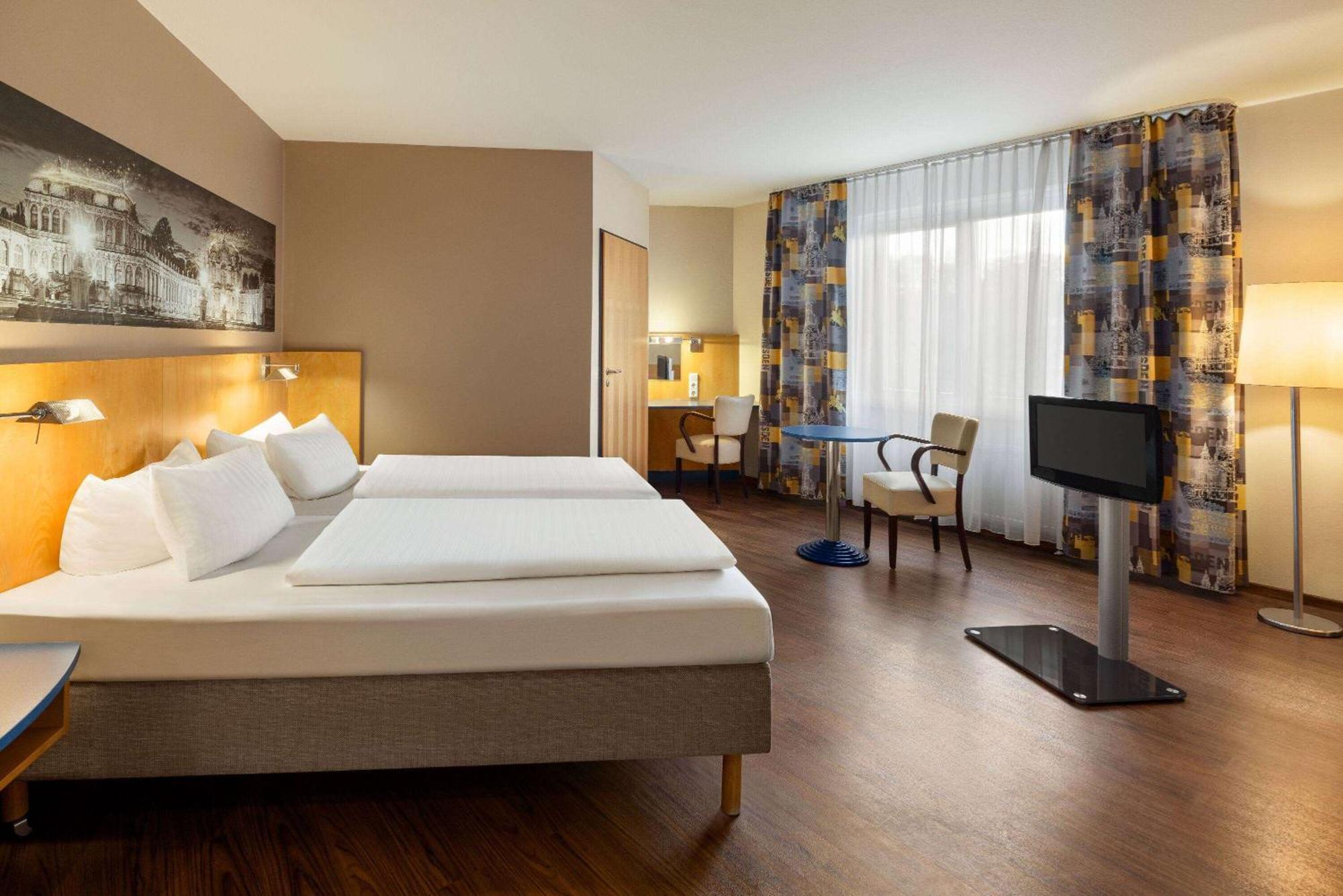 Amedia Dresden Elbpromenade, Trademark Collection By Wyndham Bagian luar foto
